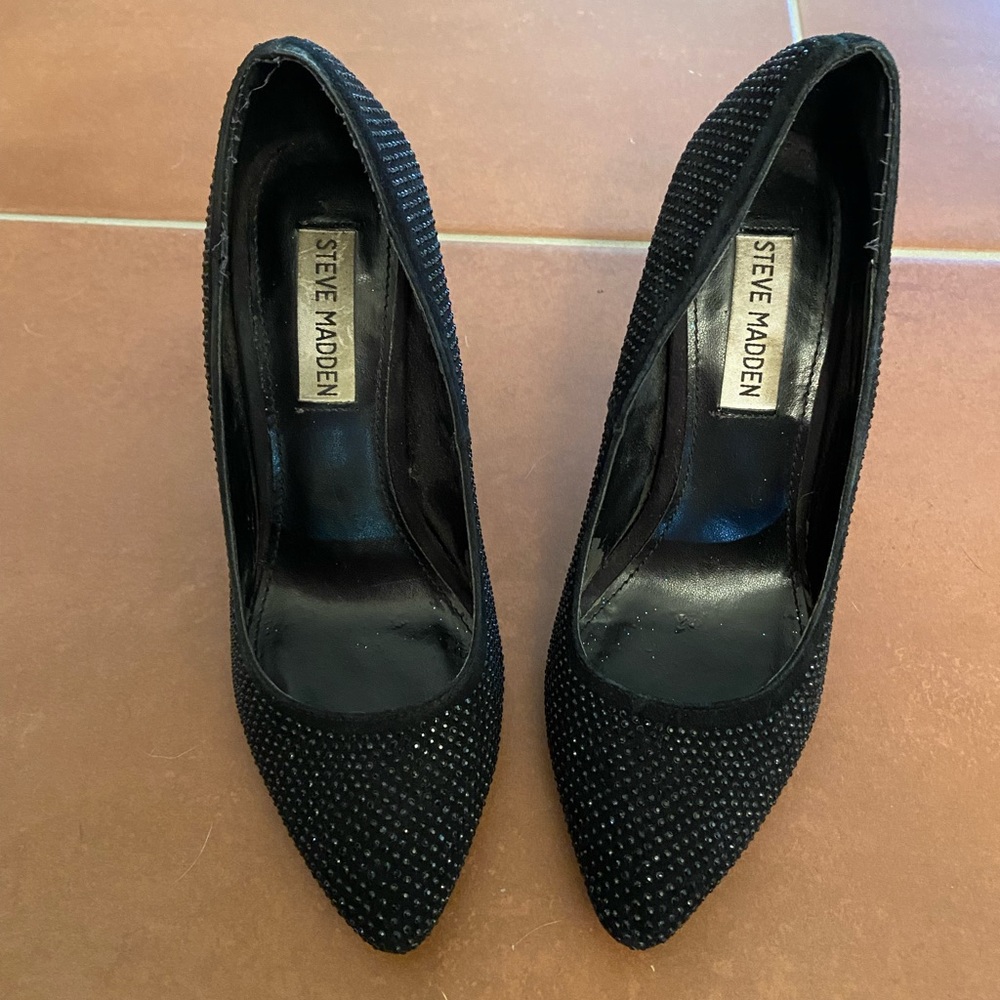 Steve Madden black studded heels